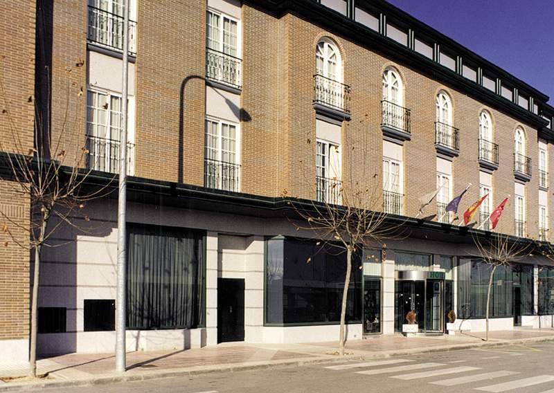 ホテル Checkin Madrid パルラ エクステリア 写真